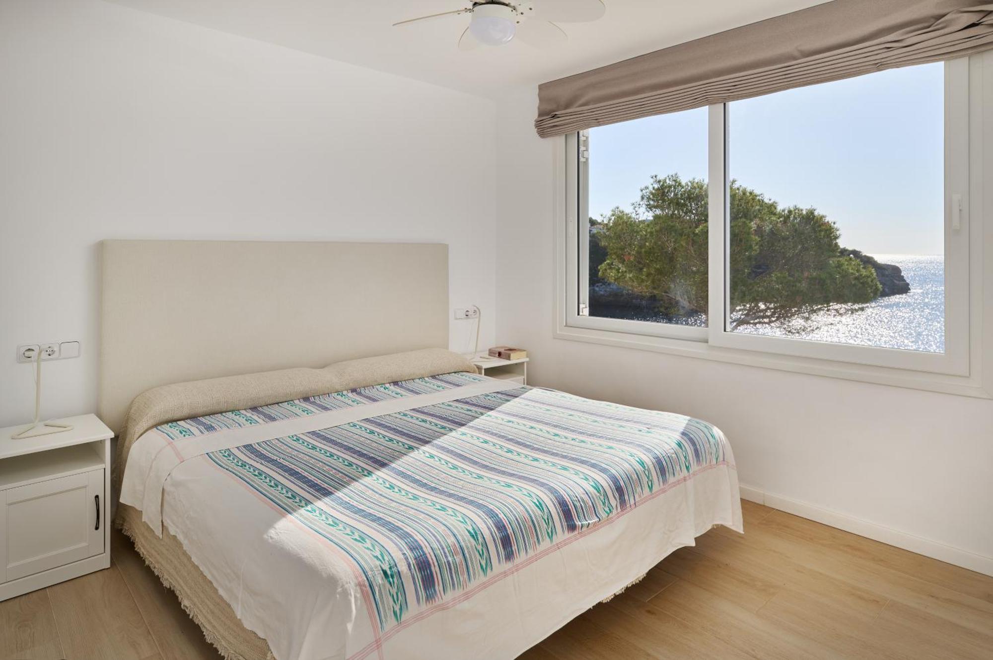 Sea Frontline Apartment 'Faraona'. Pool. Wifi Сантаньи Экстерьер фото